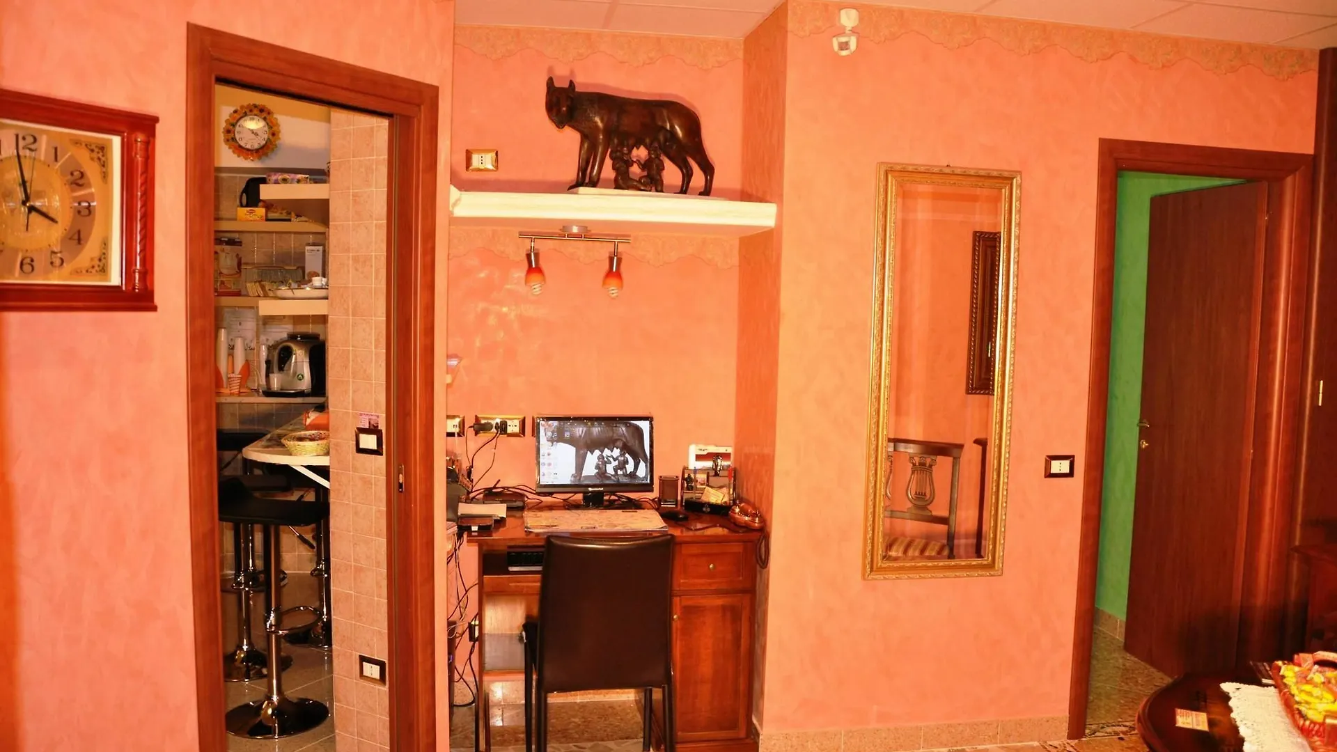 *** Affittacamere Hotel Er Centurione Roma Italia